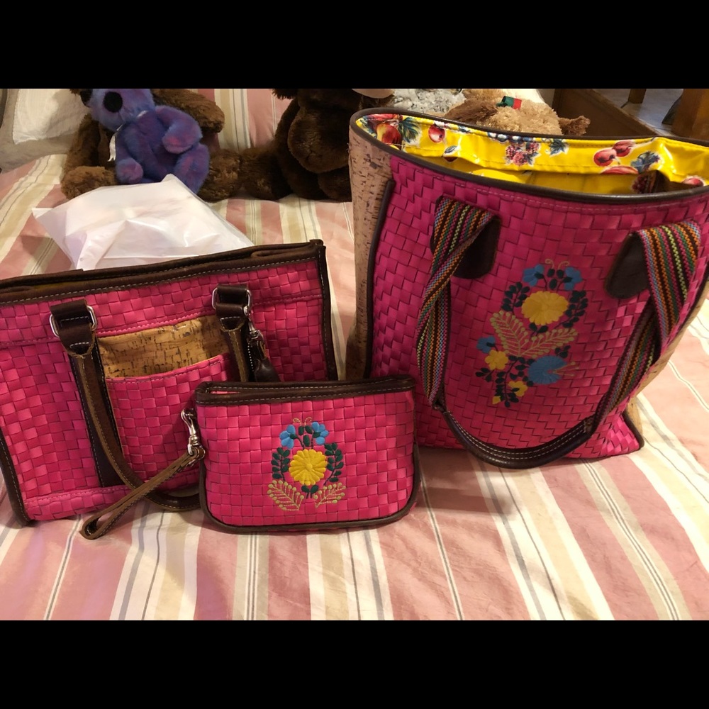 Consuela purse set.